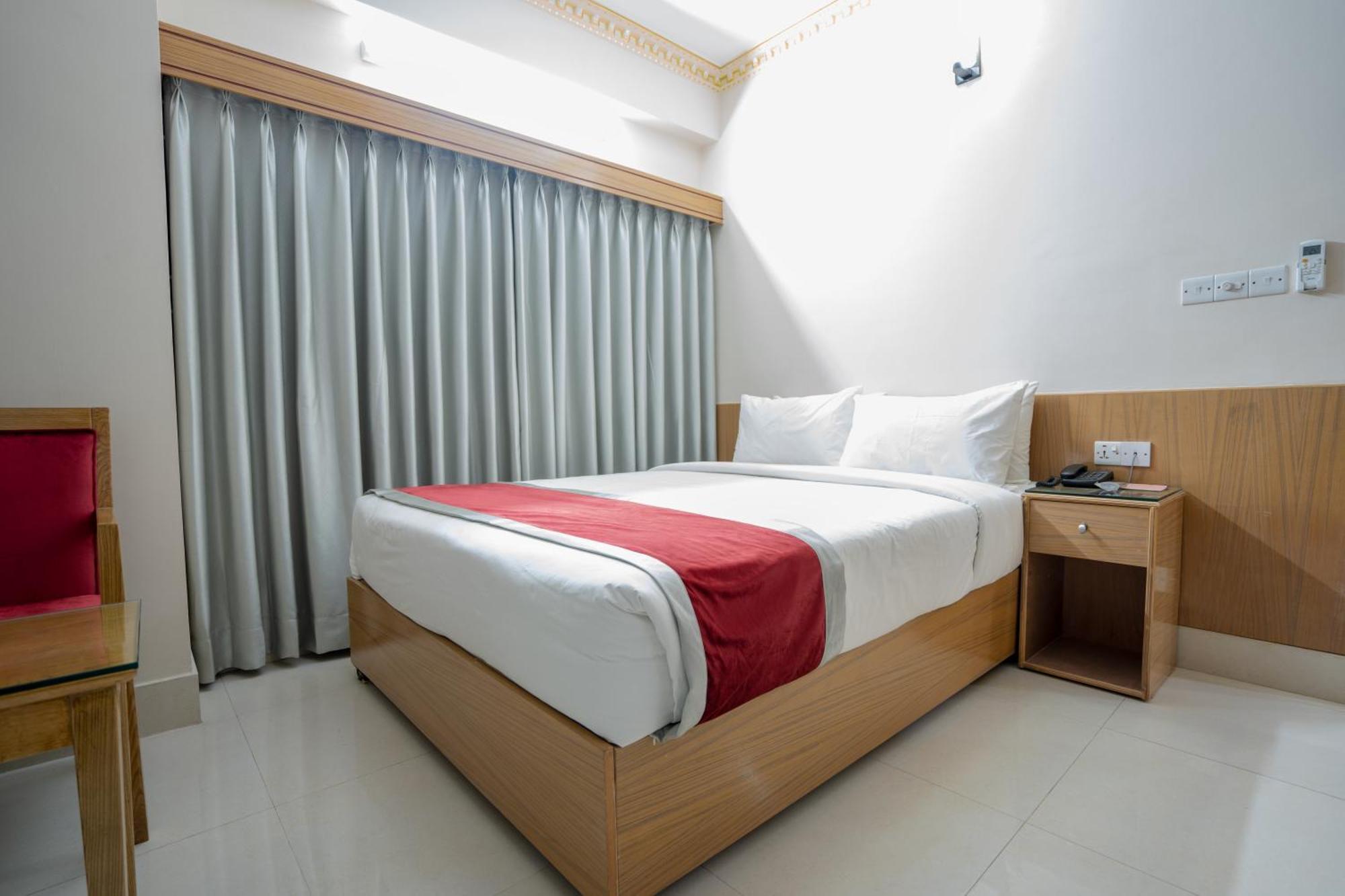 Hotel Safa Residency - ธากา ภายนอก รูปภาพ